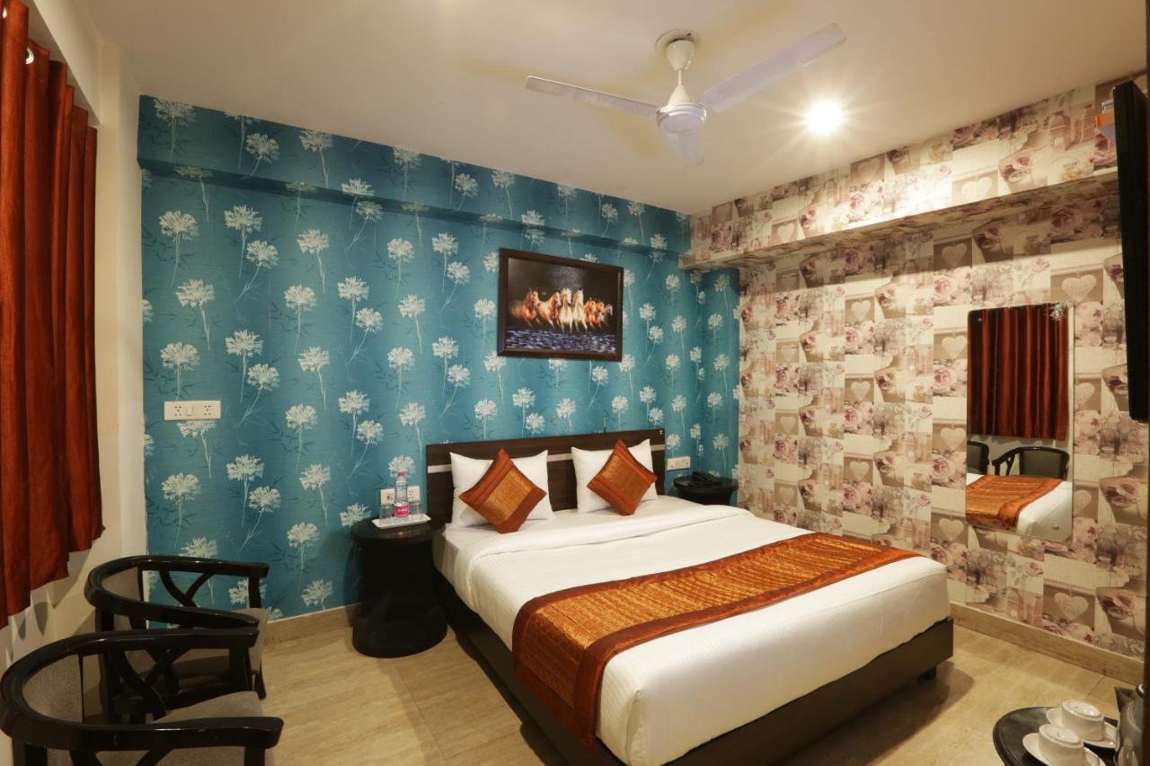 Hotel Square Stay Nowe Delhi Zewnętrze zdjęcie